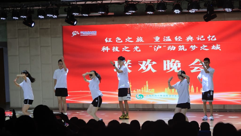 上春山的风还是吹到了上海