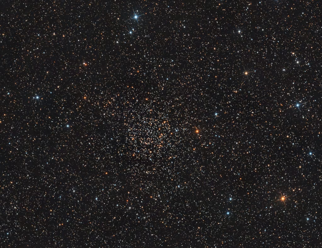 NGC 7789: Caroline s Rose NGC 7789: Caroline s Rose