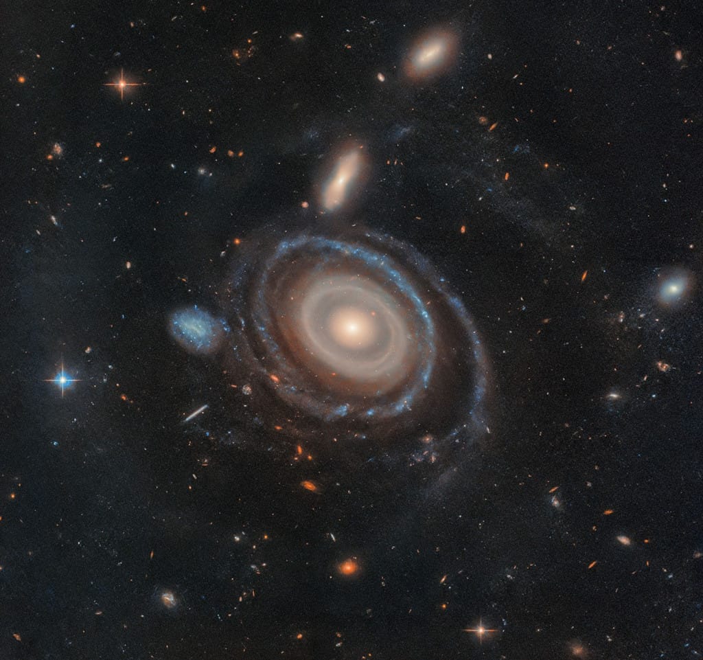 LEDA 1313424: The Bullseye Galaxy LEDA 1313424: The Bullseye Galaxy