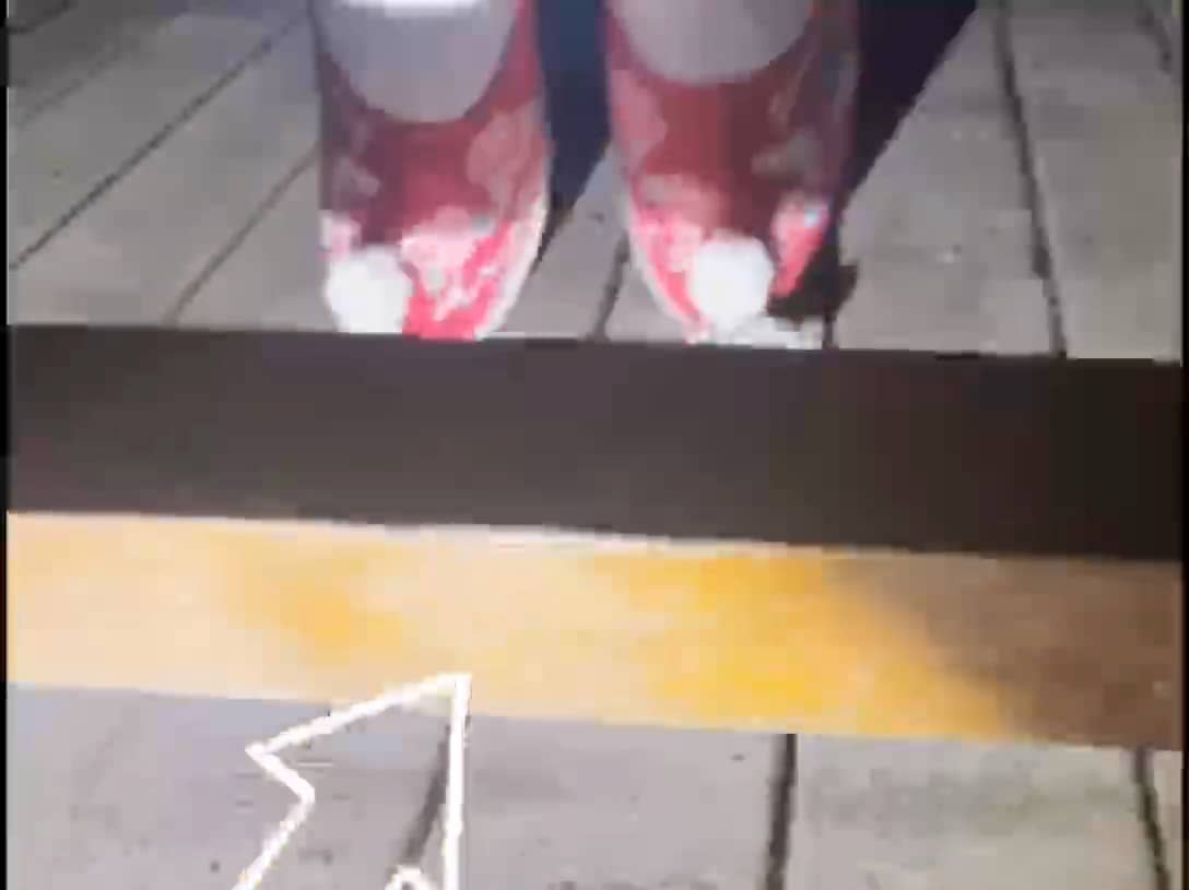 【探险阿拉蕾】午夜新娘秀花鞋