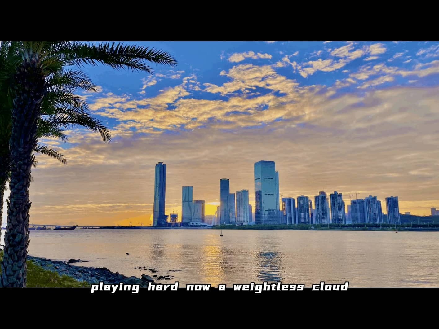 神曲配神图，不一样的体验。