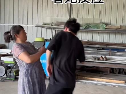 当骗妈妈要跳远时，结局太美