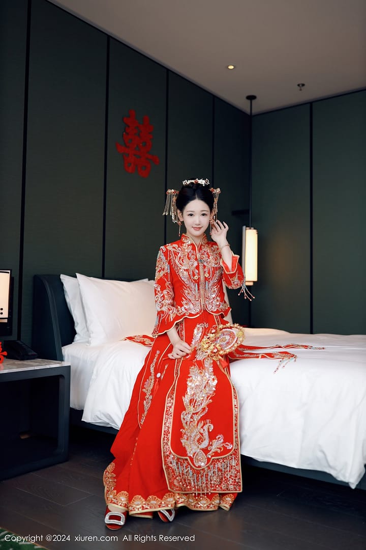 XiuRen第8972期_模特唐安琪性感红色新娘服饰露红色内衣配超薄肉丝撩人诱惑写真79P