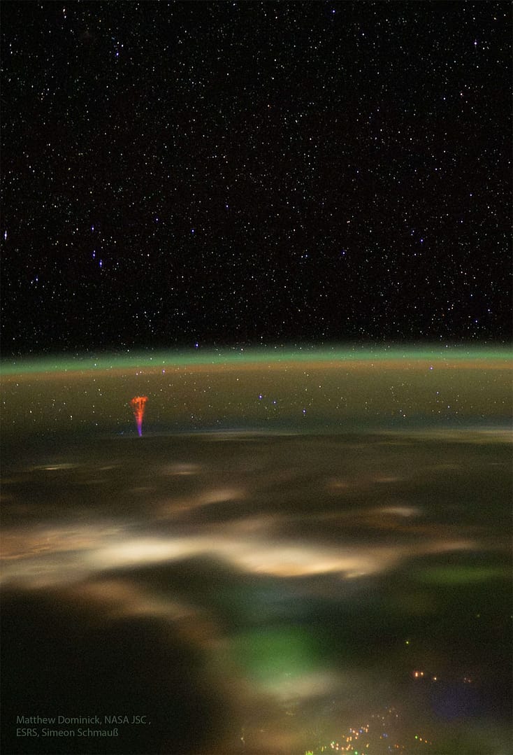 Giant Jet from the International Space Station Giant Jet from the International Space Station