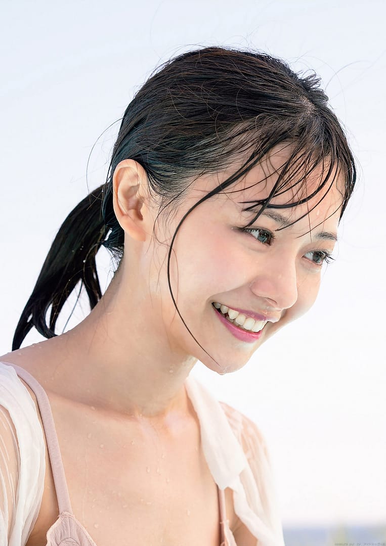 07/13今日のグラビア！浅倉唯 工藤美桜 大和田南那 他、全10名！