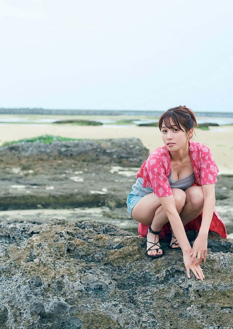 G 鷲見玲奈 061-070 グラビア・水着画像 G 鷲見玲奈 061-070 グラビア・水着画像