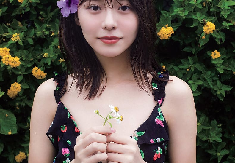 01/27今日のグラビア！浅倉唯 佐野ひなこ 白濱美兎 他、全10名！