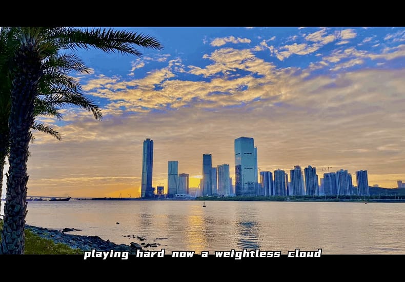 神曲配神图，不一样的体验。