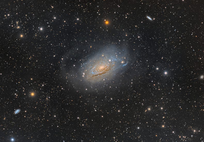 Curly Spiral Galaxy M63 Curly Spiral Galaxy M63