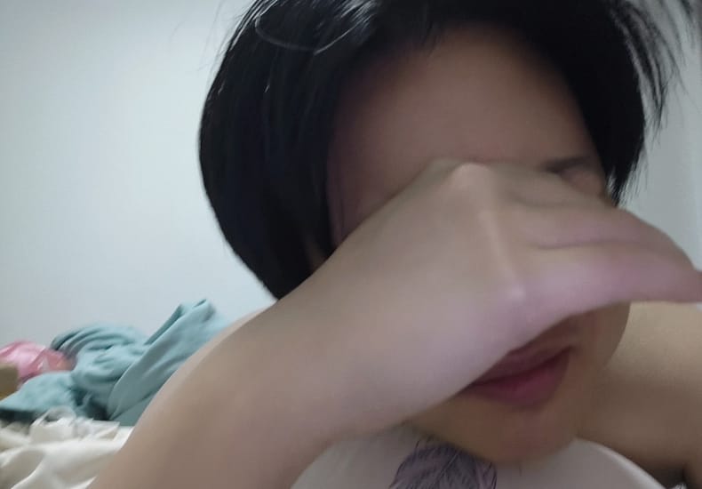 我再也不玩抽象了,都把我当傻子。 我再也不玩抽象了,都把我当傻子。