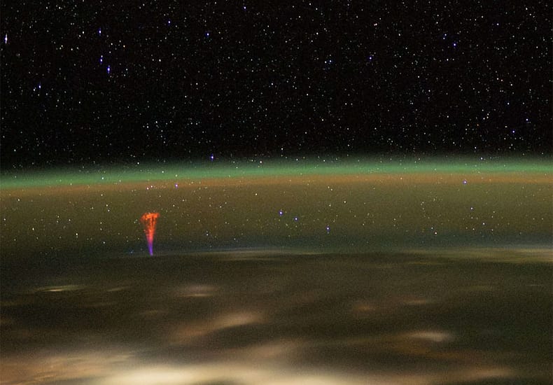 Giant Jet from the International Space Station Giant Jet from the International Space Station