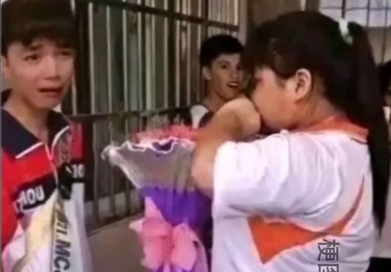 终理解美少女被肥宅表白什么感觉了…